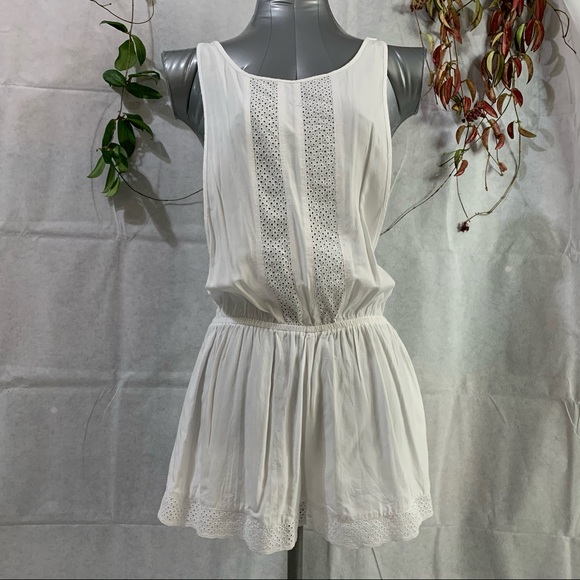 White Boho Chic Romper - Picture 2 of 10